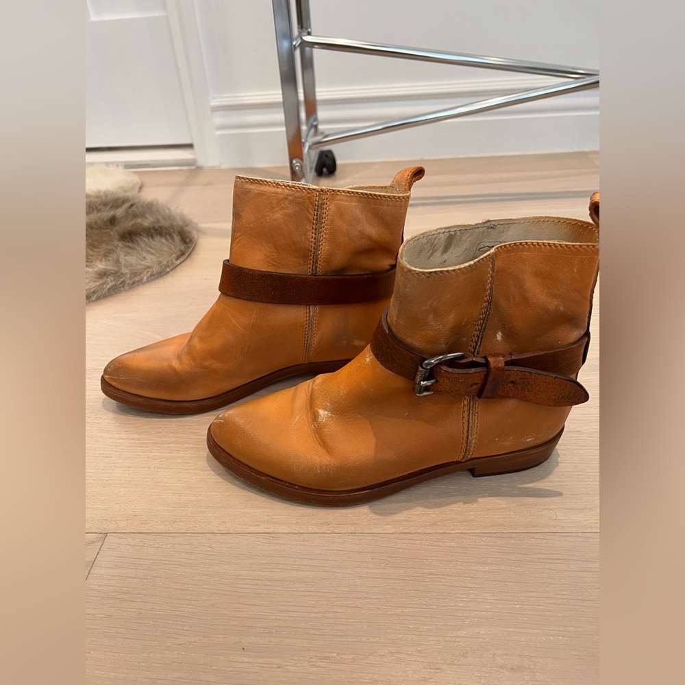HTC - Hollywood Trading Company - Handmade Belted Ankle Boots